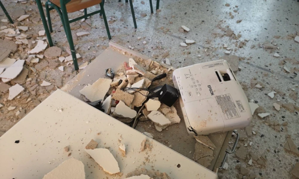 Μέσω της εφορίας θα πληρώνουν οι γονείς τις φθορές που προκαλούν τα παιδιά τους στο σχολείο
